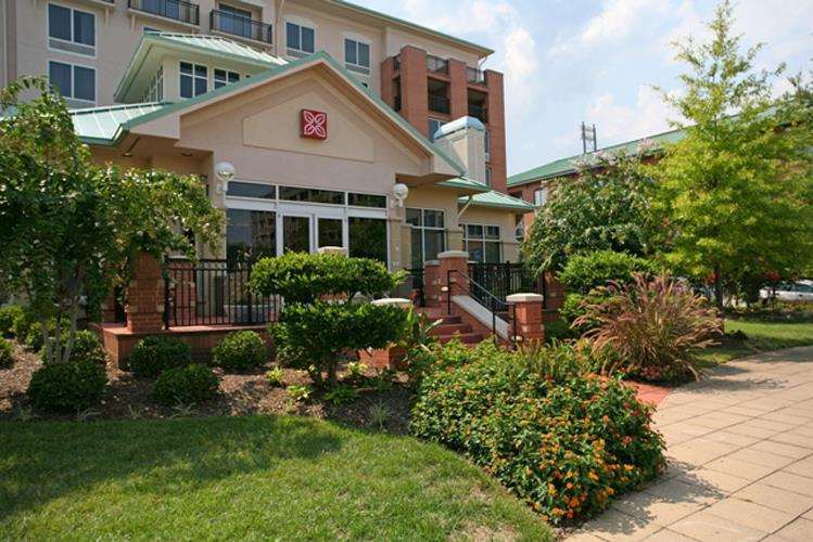 Hilton Garden Downtown 3*